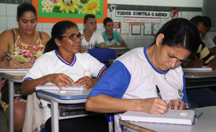 Projeto Caruaru Alfabetizado abre inscrições para estudantes