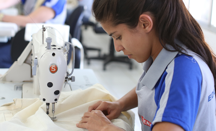 Cursos técnicos são oferecidos gratuitamente em Caruaru