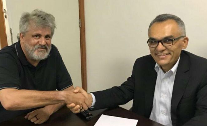 PT do Recife declara apoio à candidatura de Odacy Amorim ao governo estadual