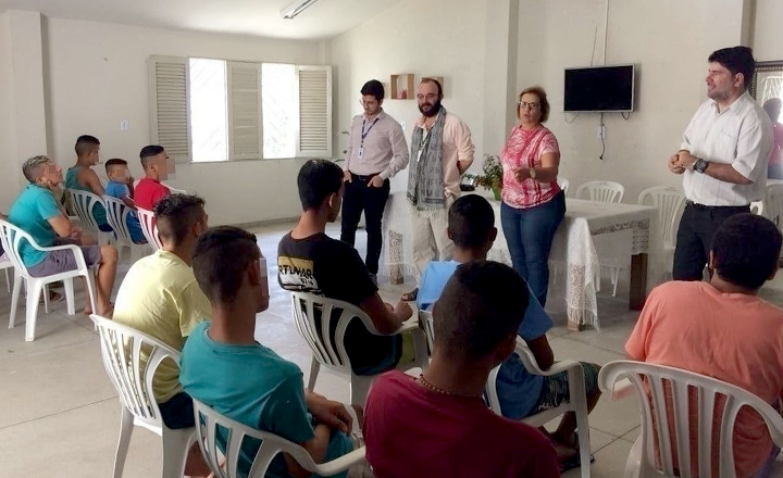 Socioeducandos de Caruaru participam de curso de Informática Básica