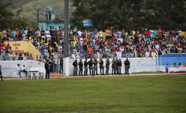Central sub-20 enfrenta Decisão Bonito em jogo-treino