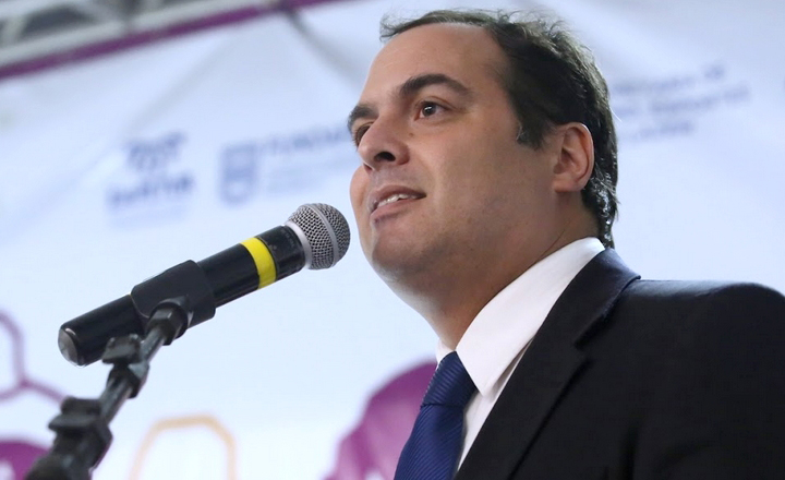 Pesquisa de intenção de votos aponta liderança de Paulo Câmara