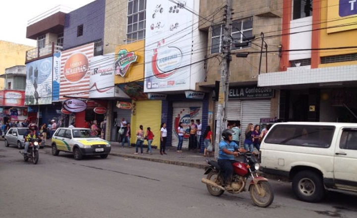 Sindicato de Caruaru convoca lojistas para assembleia geral