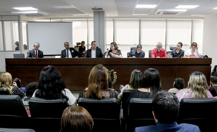 Escola sem Partido é tema de audiência na Assembleia Legislativa de Pernambuco
