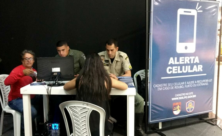 Ação do “Alerta Celular” é promovida em Caruaru