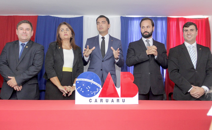 Nova diretoria da OAB Caruaru toma posse