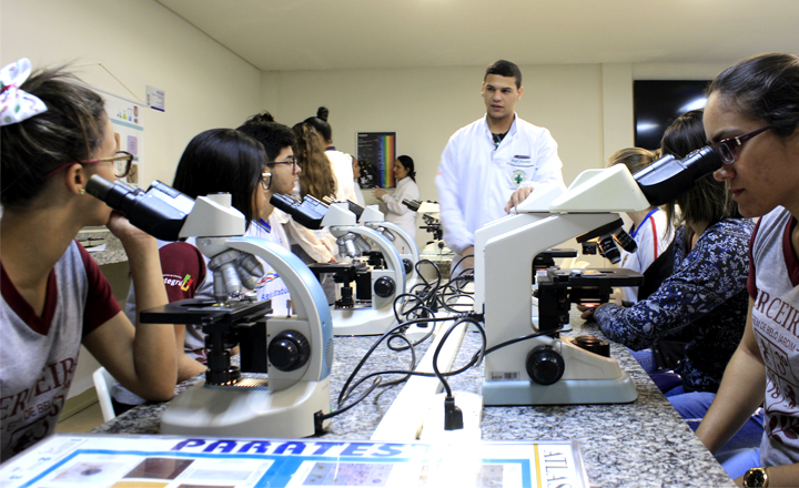 Encontro de Profissões é realizado em Caruaru