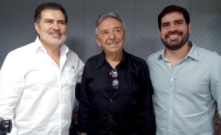 Pesquisa aponta aprovação de 45% de possível união entre Tony Gel e José Queiroz