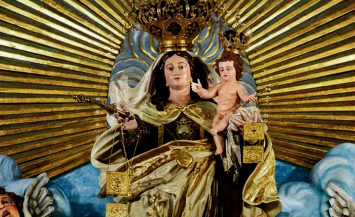 Catedral de Caruaru recebe imagem peregrina de Nossa Senhora do Carmo