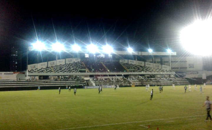 Central vence Atlético e avança na Série D do Campeonato Brasileiro