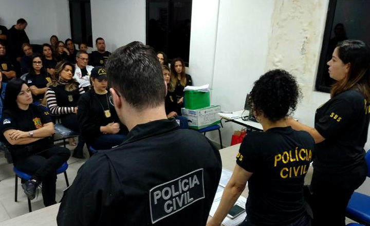Operação cumpre sete mandados de prisão em Caruaru