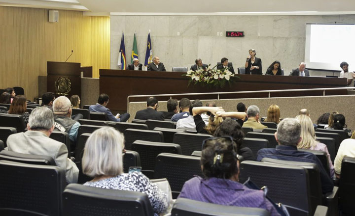 Parlamentares Caruaruenses repercutem falta de água na zona rural