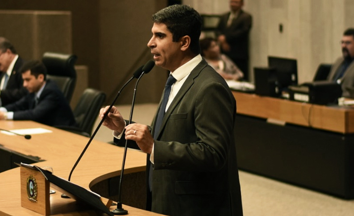 Deputado de Pernambuco defende que preso custeie uso de tornozeleira eletrônica