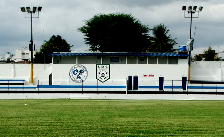 Torneio de futebol feminino em Caruaru abre inscrições