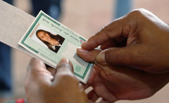 Novo modelo de RG começa a ser emitido próxima sexta em Pernambuco