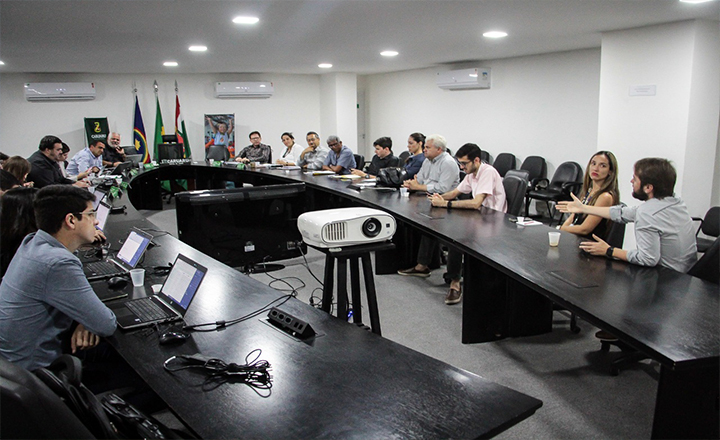 Secretariado debate projeto “Comércio na Praça” em Caruaru