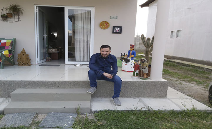 Hérlon Cavalcanti tem obras selecionadas para integrar coletânea de poesias no Rio de Janeiro