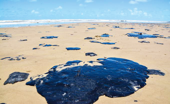 Deputado propõe Socorro Financeiro a trabalhadores afetados pelo óleo