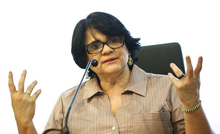 Delegacias serão equipadas para atender mulheres vítimas de violência, diz ministra