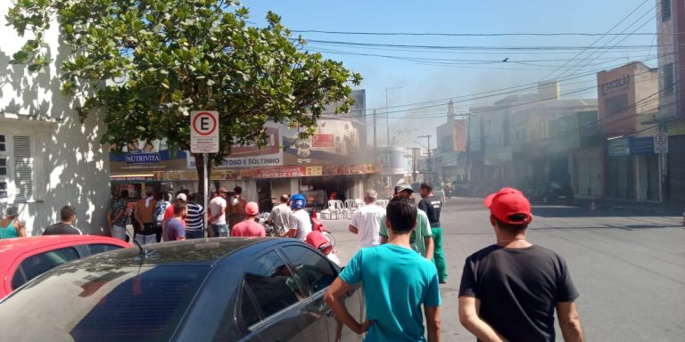 Incêndio de baixa proporção atinge lanchonete no Centro de Caruaru