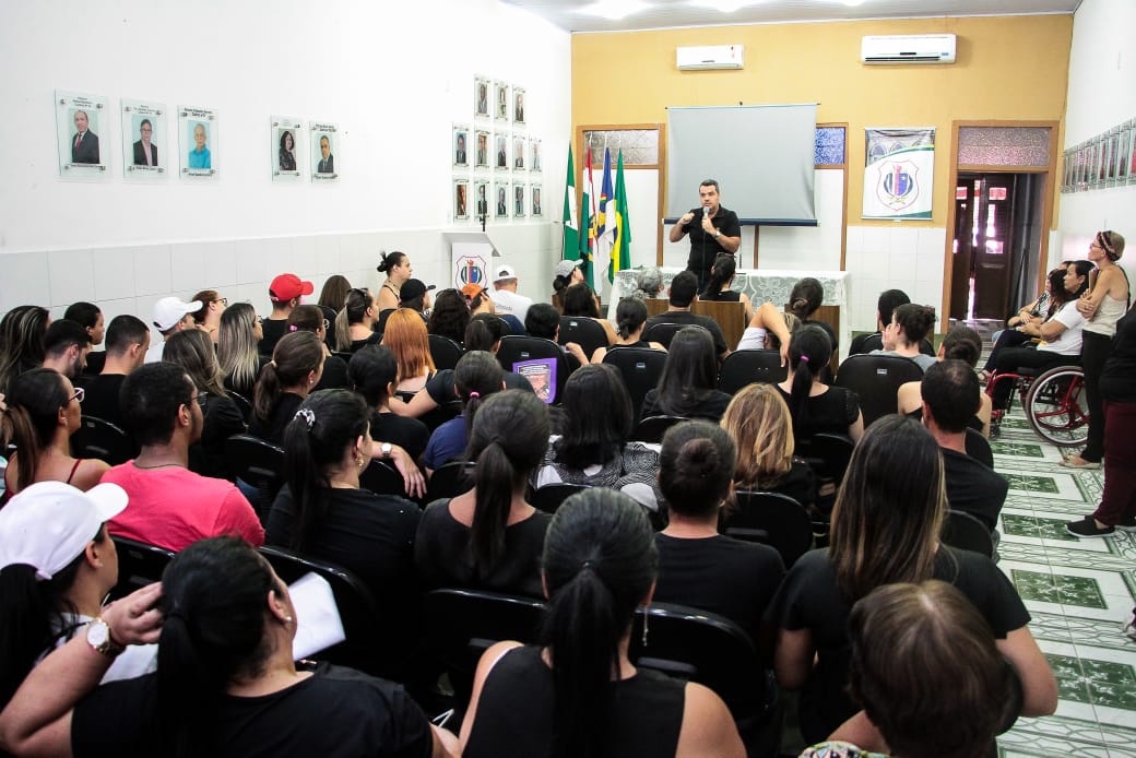 Trabalhadores do SUAS promovem ato em Caruaru