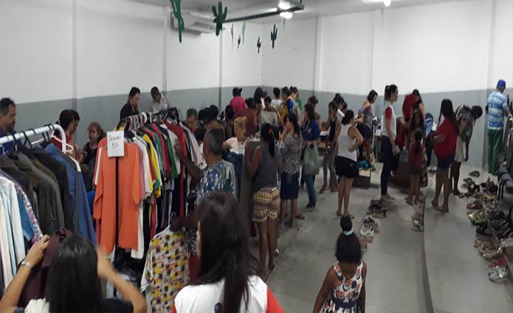 Lions Caruaru promove bazar solidário