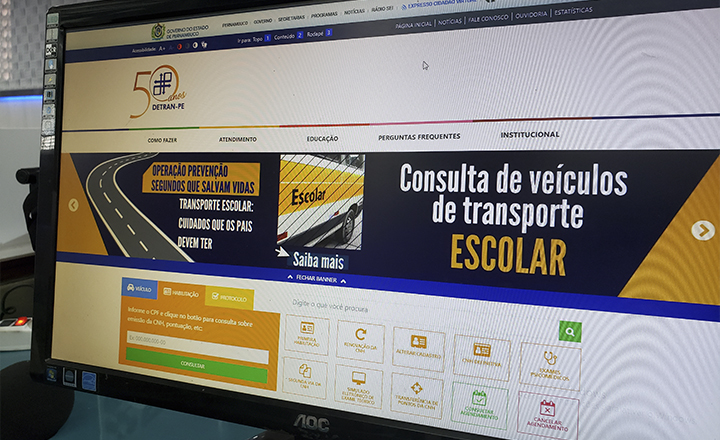 Sistema do Detran fica fora do ar e prejudica atendimentos em Pernambuco