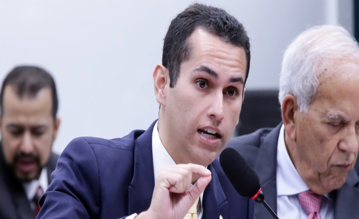 Comissão Mista de Orçamento aprova fundo eleitoral de R$ 3,8 bilhões