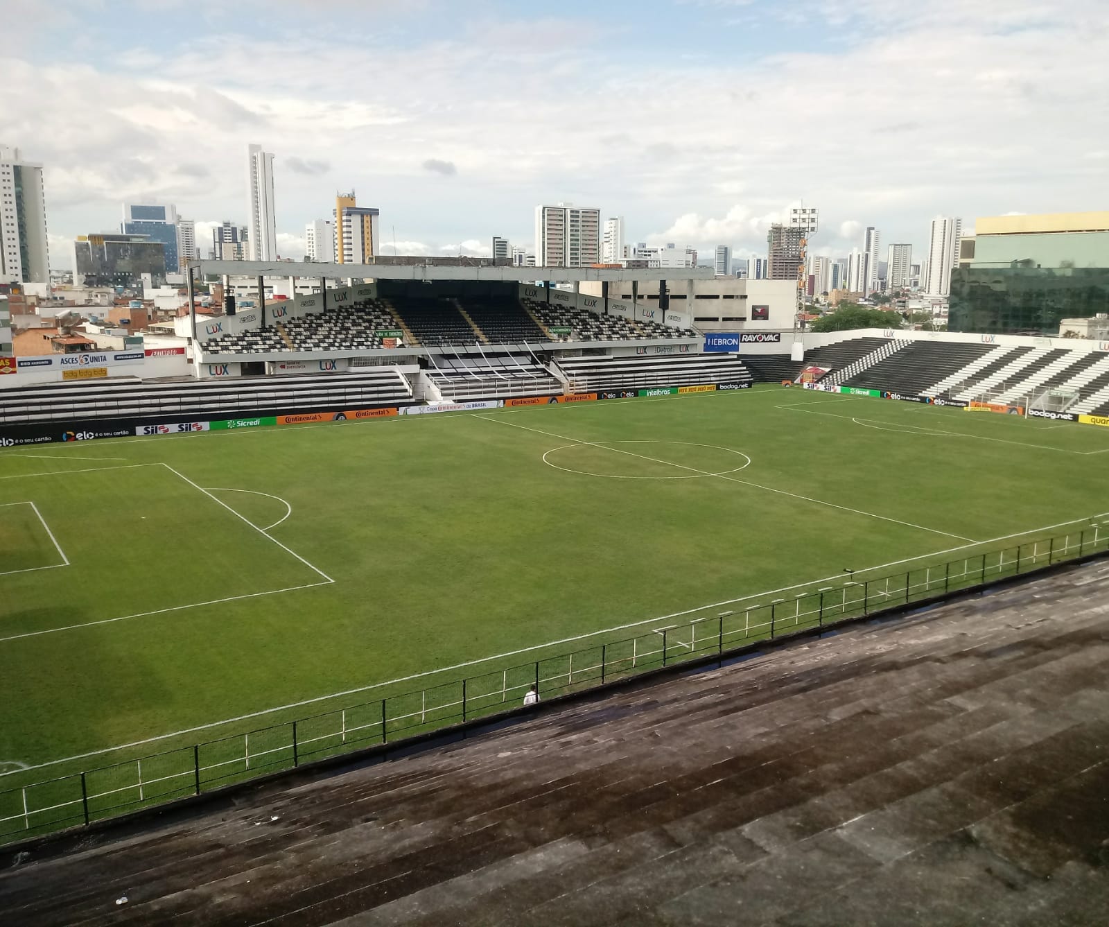 Central enfrenta o Vitória pelo Campeonato Pernambucano nesta quarta-feira (12)