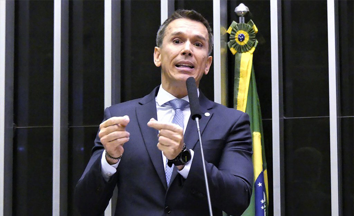 Projeto visa proibir rescisão ou suspensão de planos de saúde durante período de calamidade pública