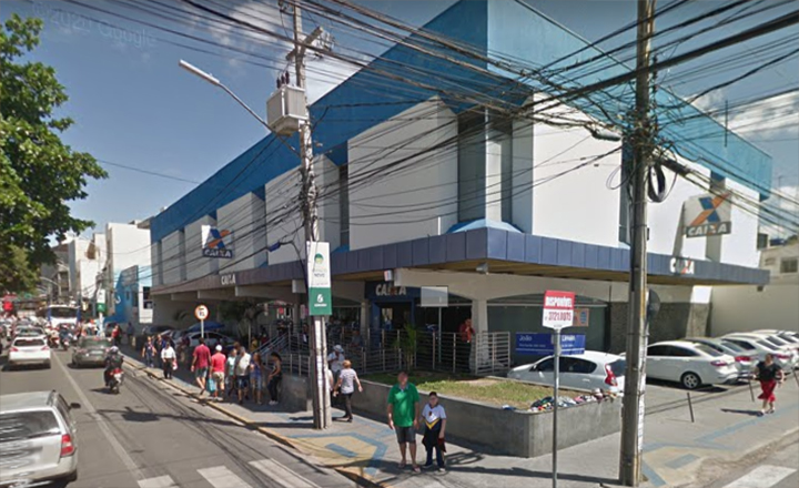 Por suspeita de coronavírus, agência da Caixa foi fechada na manhã de hoje (15) em Caruaru