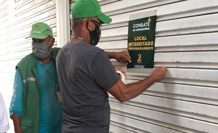 Sindloja solicita suspensão da demolição dos bancos do Parque 18 de Maio