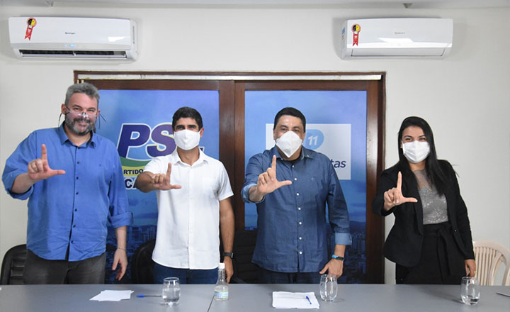 Lessa anuncia Manoel Santos como pré-candidato a vice