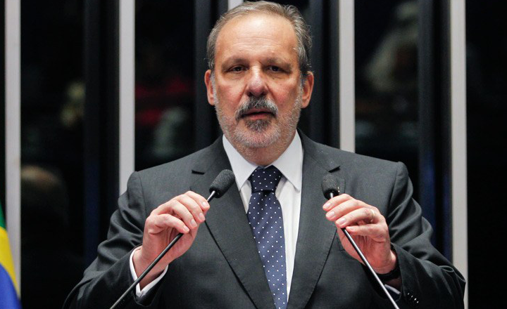 Armando Monteiro é diagnosticado pela segunda vez com Covid-19