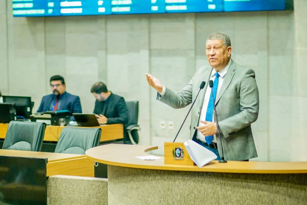 Isaltino Nascimento confirma Luciana Santos como vice na chapa de Danilo Cabral