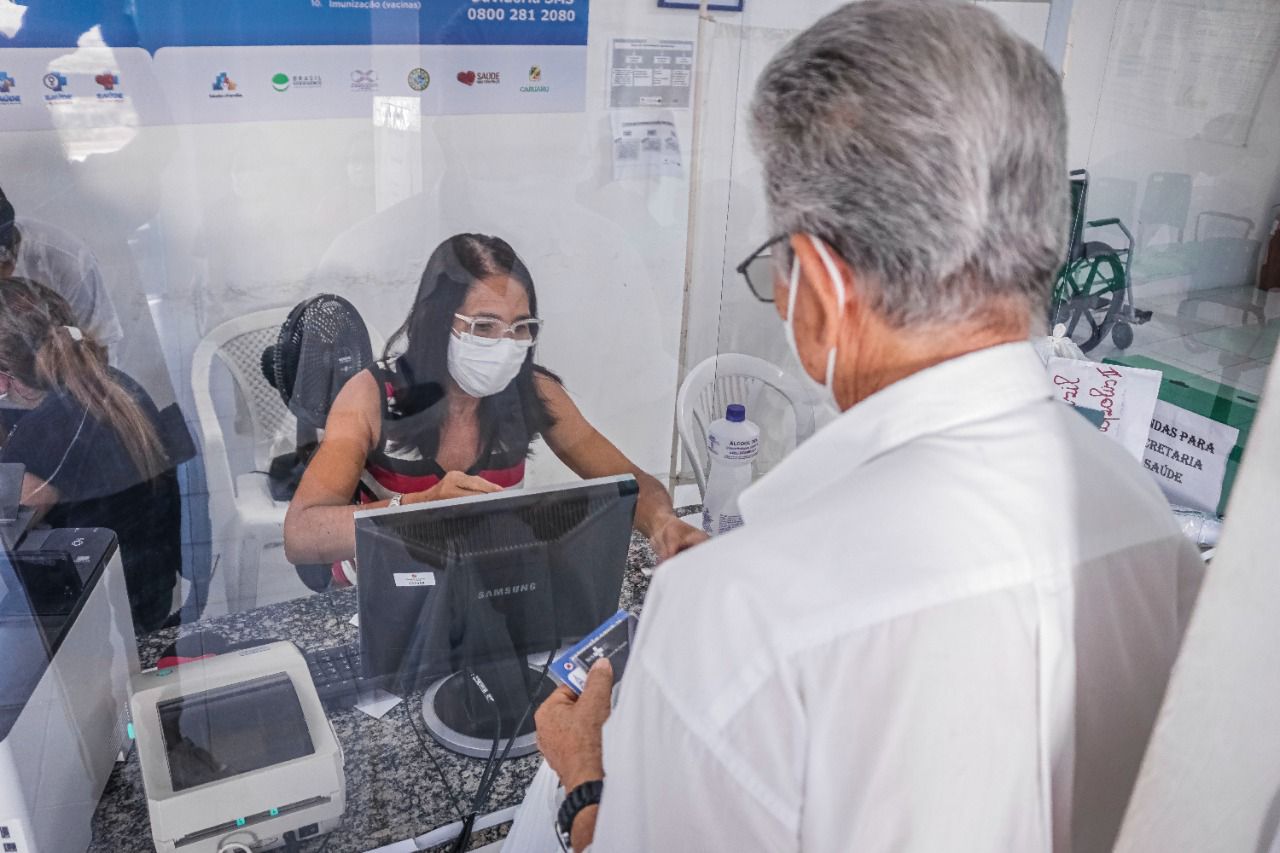 Uso de máscara permanece obrigatório nas unidades de saúde em Caruaru