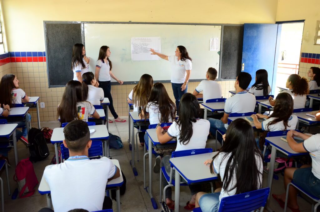 Docentes efetivos têm até a próxima semana para solicitar a mudança de escola. (Imagem: Alyne Pinheiro)