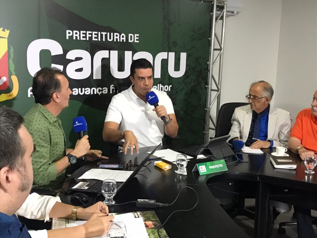 Tucano foi entrevistado do programa especial “Paredão Mesa Redonda”, hoje (23). (Imagem: Karlla Oliveira)