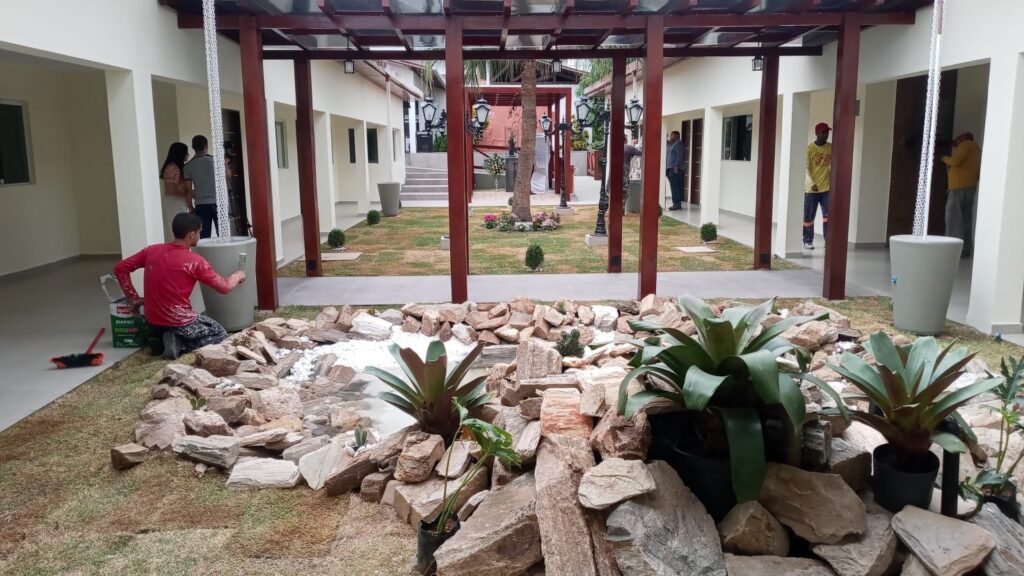 Lugar serve de apoio e comodidade para sacerdotes. (Imagem: Dido Montenegro)