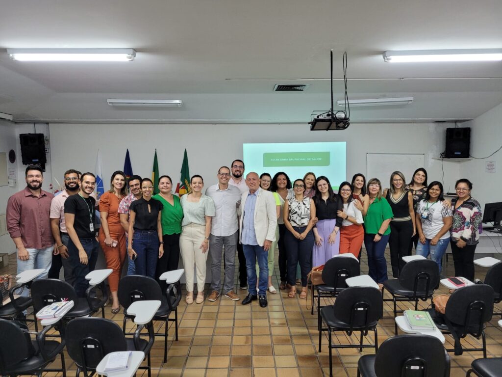 Encontro aconteceu ontem (18), na sede da Secretaria Municipal de Saúde. (Imagem: Divulgação)