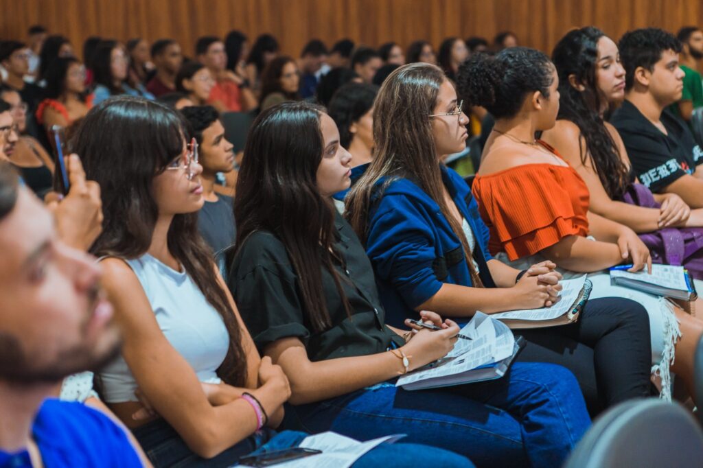 Interessados podem se inscrever até o dia 21 de março  (Imagem: Seduc)