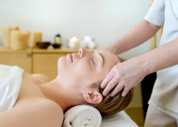 Os cursos oferecidos serão de mecânica de motos e de massagem (Imagem: Divulgação)