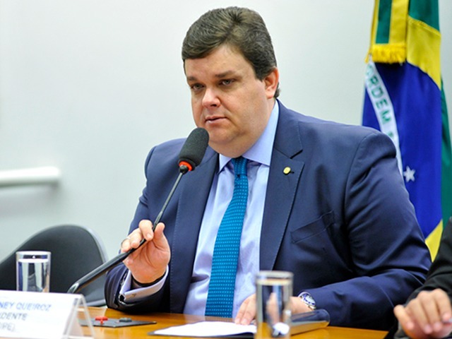 Presidente do PDT-PE foi entrevistado no Comando Geral da Notícia de hoje (09)(Imagem: Divulgação)