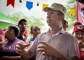 Edilson do MST diz que seu voto para presidente da Câmara ainda não está definido