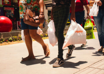 Fornecedores não tem obrigatoriedade legal para realizar trocas por motivos de gosto ou tamanho, diz Procon Caruaru
