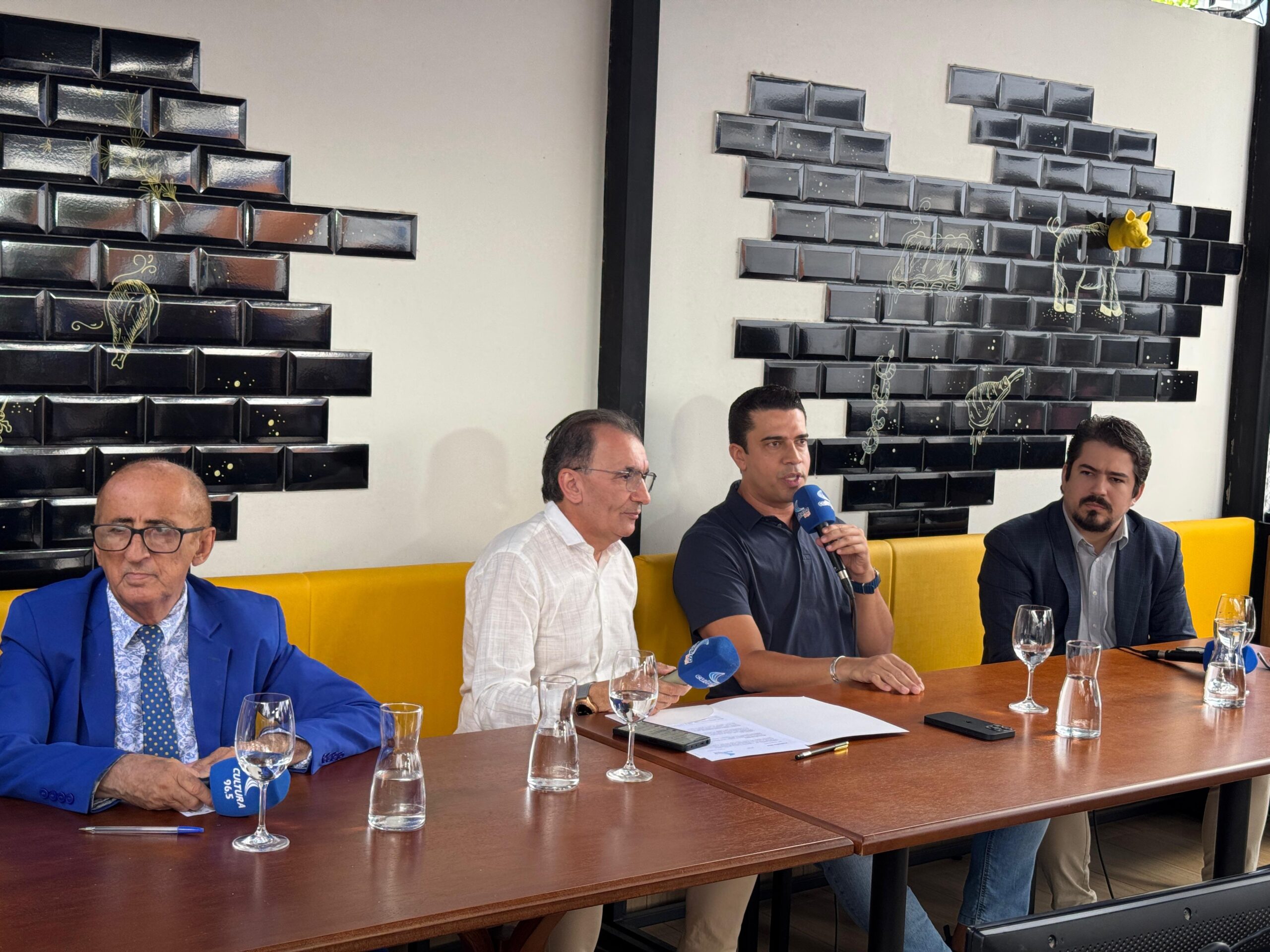 Prefeito de Caruaru divulga lista completa dos novos secretários para a próxima gestão 