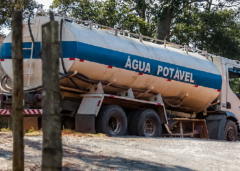 Compesa dá início ao cadastramento de pipeiros em Pernambuco