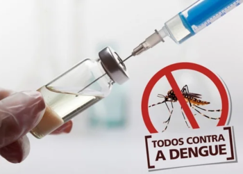 Caruaru inicia vacinação de adolescentes contra a dengue