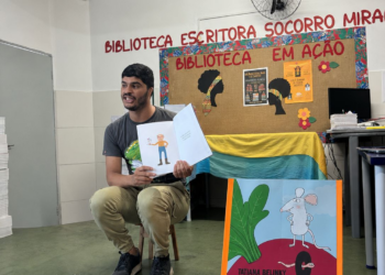 Professor da Rede Municipal de Ensino de Caruaru concorre a prêmio de educação no meio digital