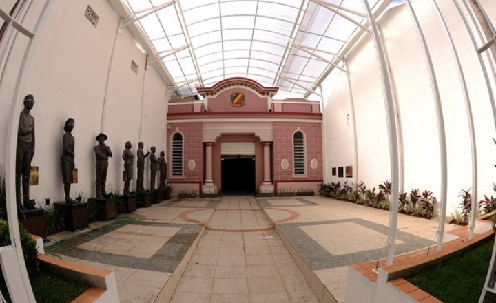 Câmara Municipal de Caruaru cancela reunião desta terça-feira (15)